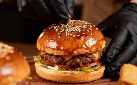 为什么奶茶店店员戴的都是黑色手套？