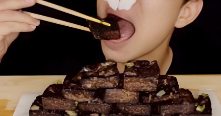 人类为什么喜欢吃臭的食物?