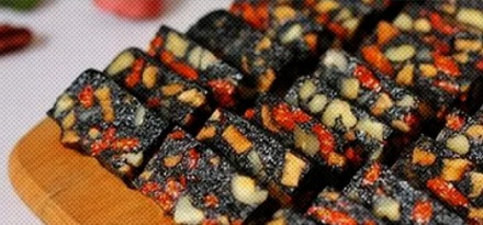 都是动物皮,为啥猪皮上桌成为肉冻,而驴皮却能做成昂贵的阿胶?