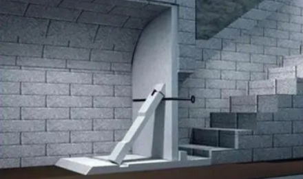 古代皇帝下葬后，封闭地宫的最后一位工匠要怎么出去？