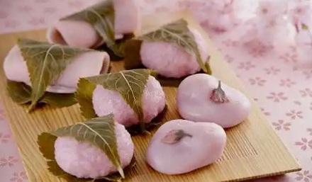 樱花味的食物那么好看为什么却很难吃？