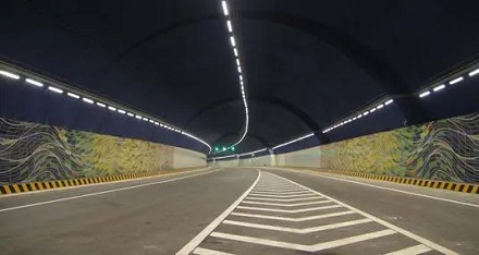 为什么隧道要修成弯的？